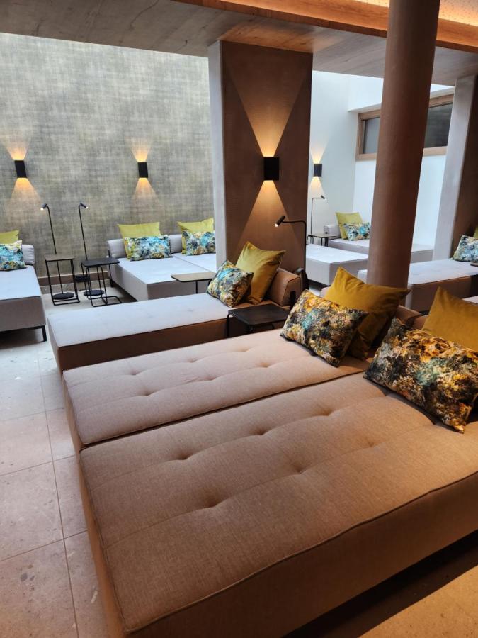 Hotel Gabi Wals-Siezenheim Екстериор снимка